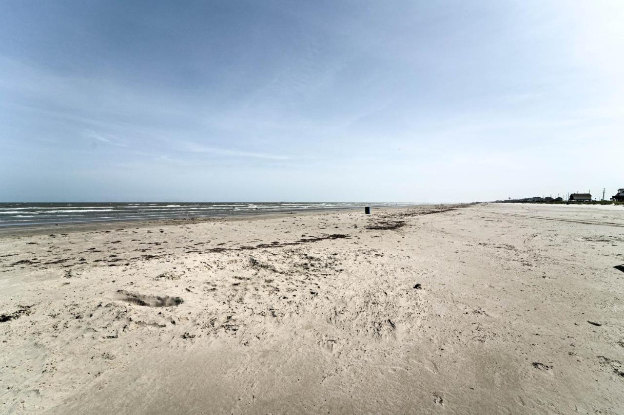 Galveston Home With Spacious Deck Steps To Beach! Eksteriør bilde